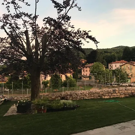 Corte Di Pellio 3* Pellio Superiore
