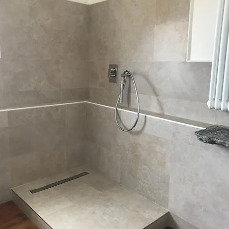 Inn Corte Di Pellio Pellio Superiore