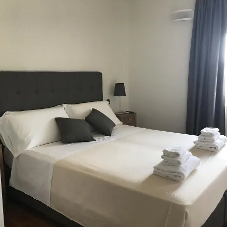 Inn Corte Di Pellio 3*