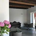 Corte Di Pellio Πανδοχείο