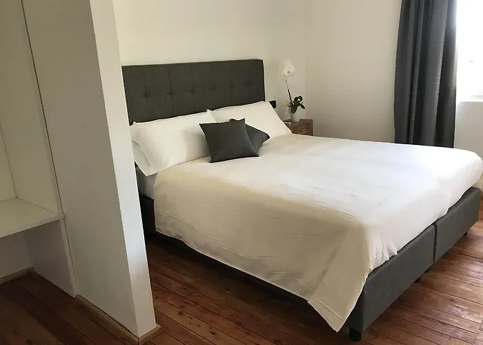 Corte Di Pellio Мини-отель